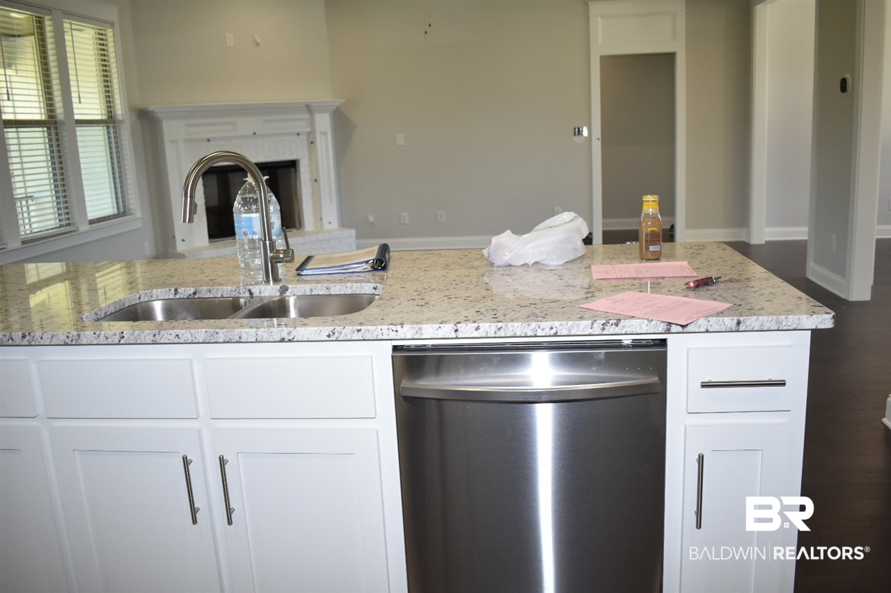 299 Garrison Boulevard Fairhope, AL 36532 - Photo 5 of 26