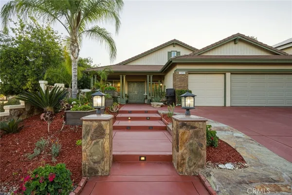 $875,000 | 23993 Vía Madrid, Murrieta, CA 92562