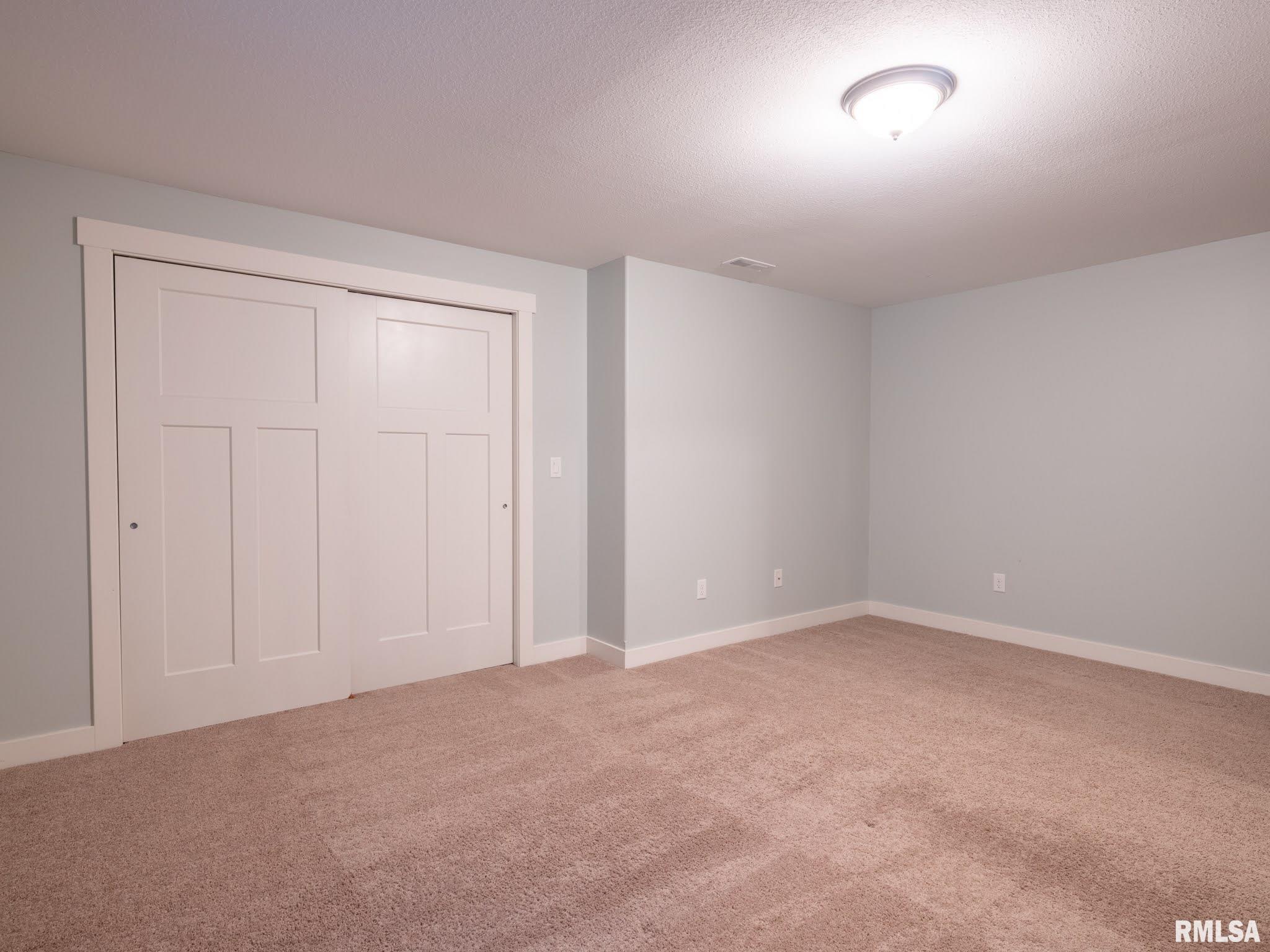 1411 Eagle Avenue Washington, IL 61571 - Photo 50 of 64