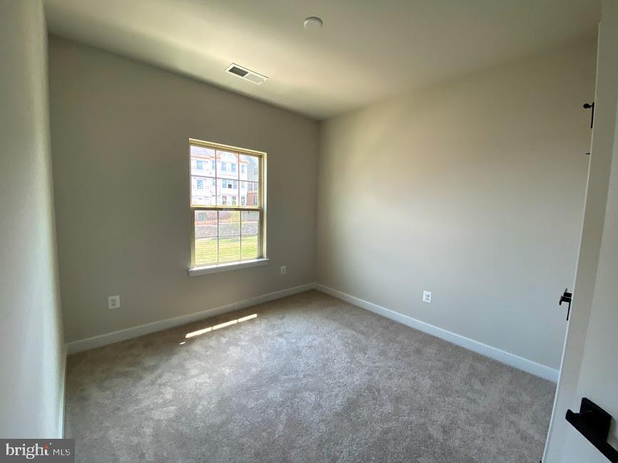 14126 Jaeger Road Clarksburg, MD 20871 - Photo 11 of 36 Gallery Image 11