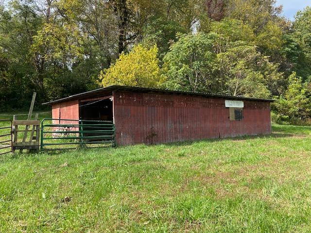 867 Parsons Road Troutville, VA 24175 - Photo 8 of 15 8