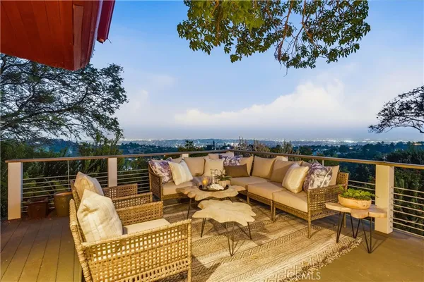 $2,348,000 | 2421 Ardsheal Drive, La Habra Heights, CA 90631
