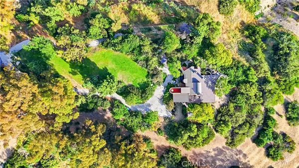 $2,348,000 | 2421 Ardsheal Drive, La Habra Heights, CA 90631