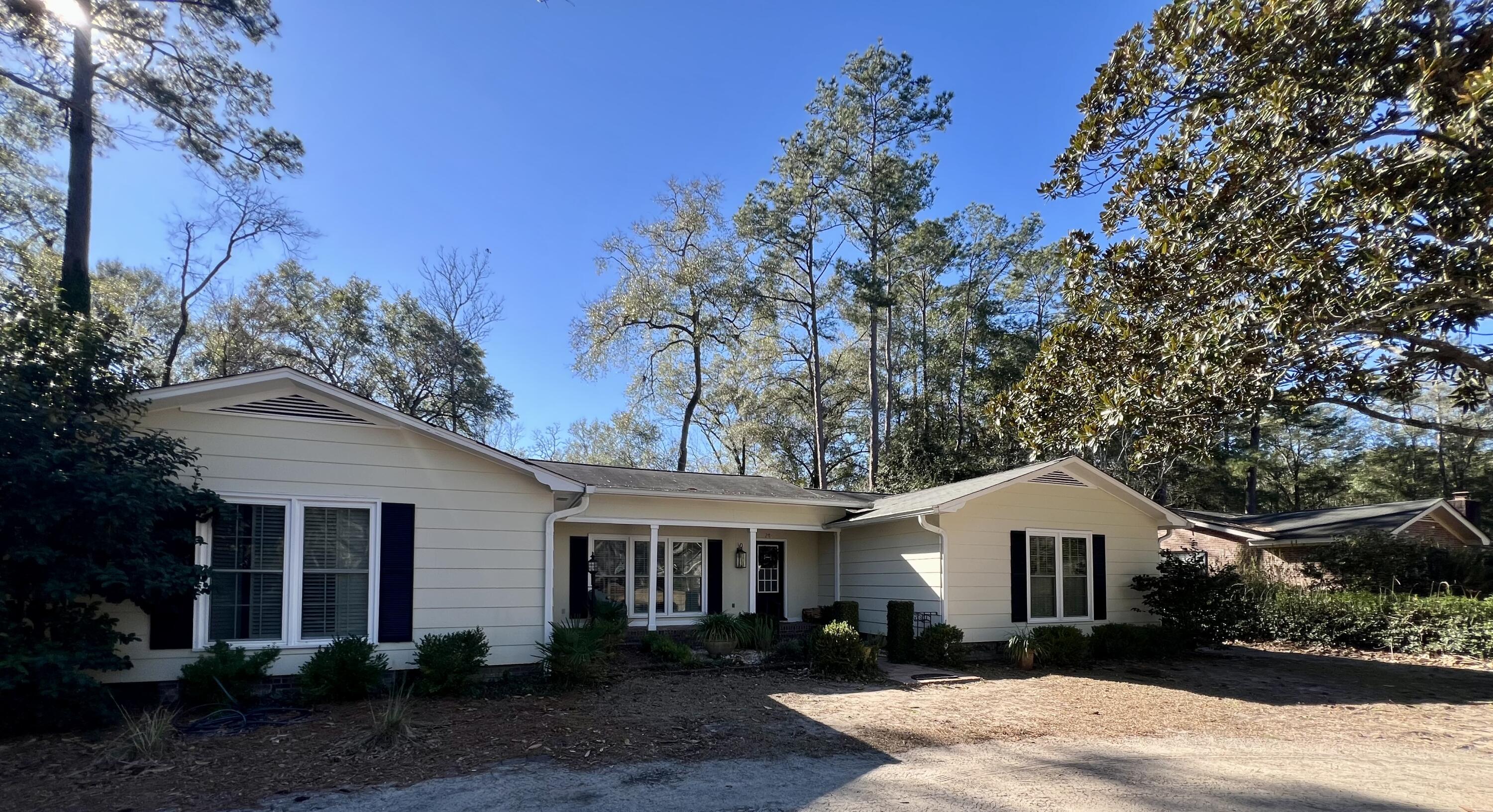 201 Silverhill Road Walterboro, SC 29488 - Photo 2 of 68 IMG_9157