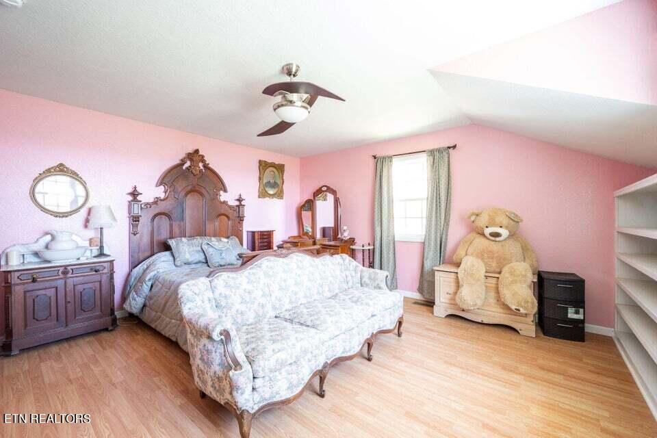 264 Harlee Vista Road Pikeville, TN 37367 - Photo 18 of 44 18