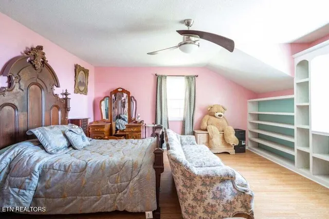 $595,000 | 264 Harlee Vista Road, Pikeville, TN 37367