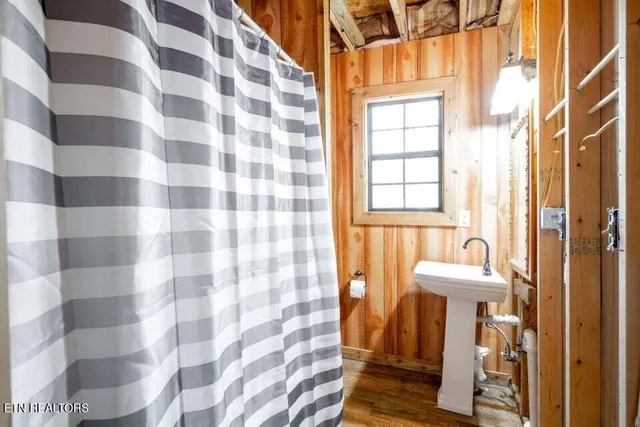 $595,000 | 264 Harlee Vista Road, Pikeville, TN 37367