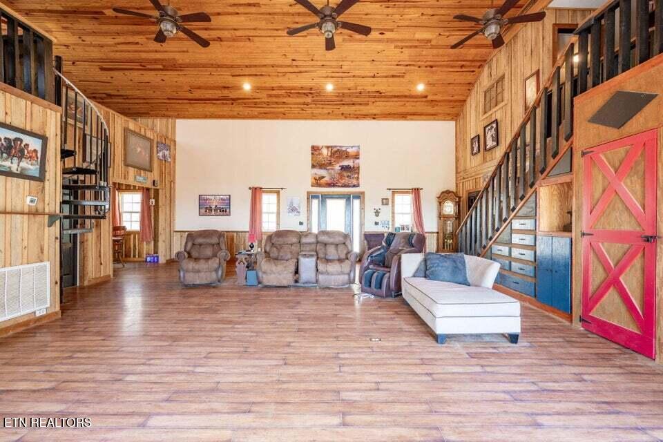 264 Harlee Vista Road Pikeville, TN 37367 - Photo 4 of 44 4