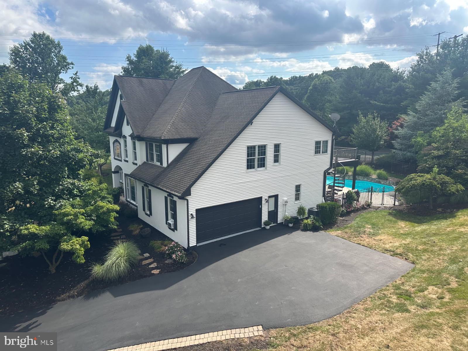 670 Pheasant Run Road Hummelstown, PA 17036 - Photo 2 of 2