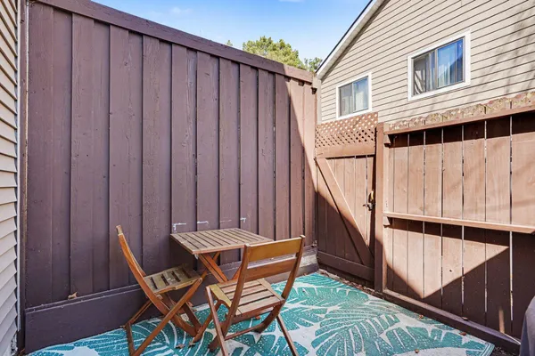 $135,000 | 1277 Northdale Boulevard Northwest, Minneapolis, MN 55448