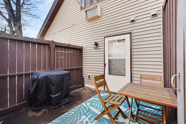 $135,000 | 1277 Northdale Boulevard Northwest, Minneapolis, MN 55448