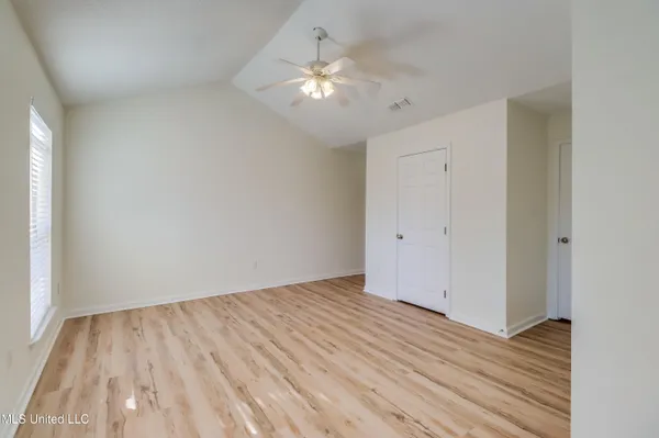 $1,700 | 1101 Century Oaks Drive, Unit B, Gulfport, MS 39507