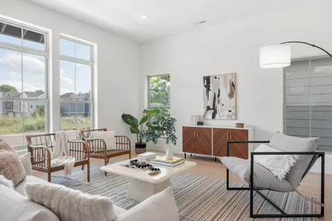 $650,000 | 406 Morningside Manor, Nashville, TN 37209