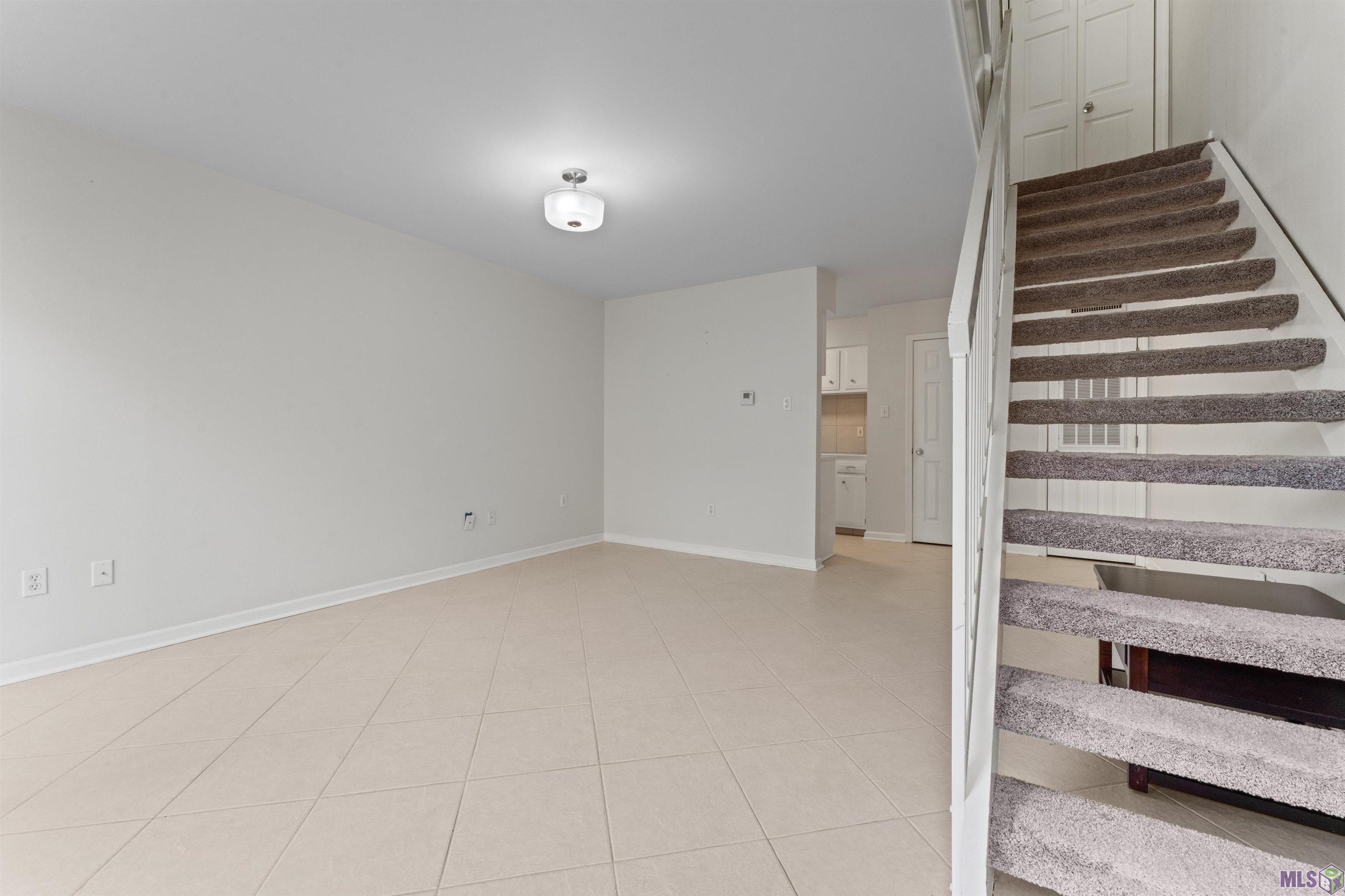 454 West Parker Boulevard, Unit A6 Baton Rouge, LA 70808 - Photo 3 of 10