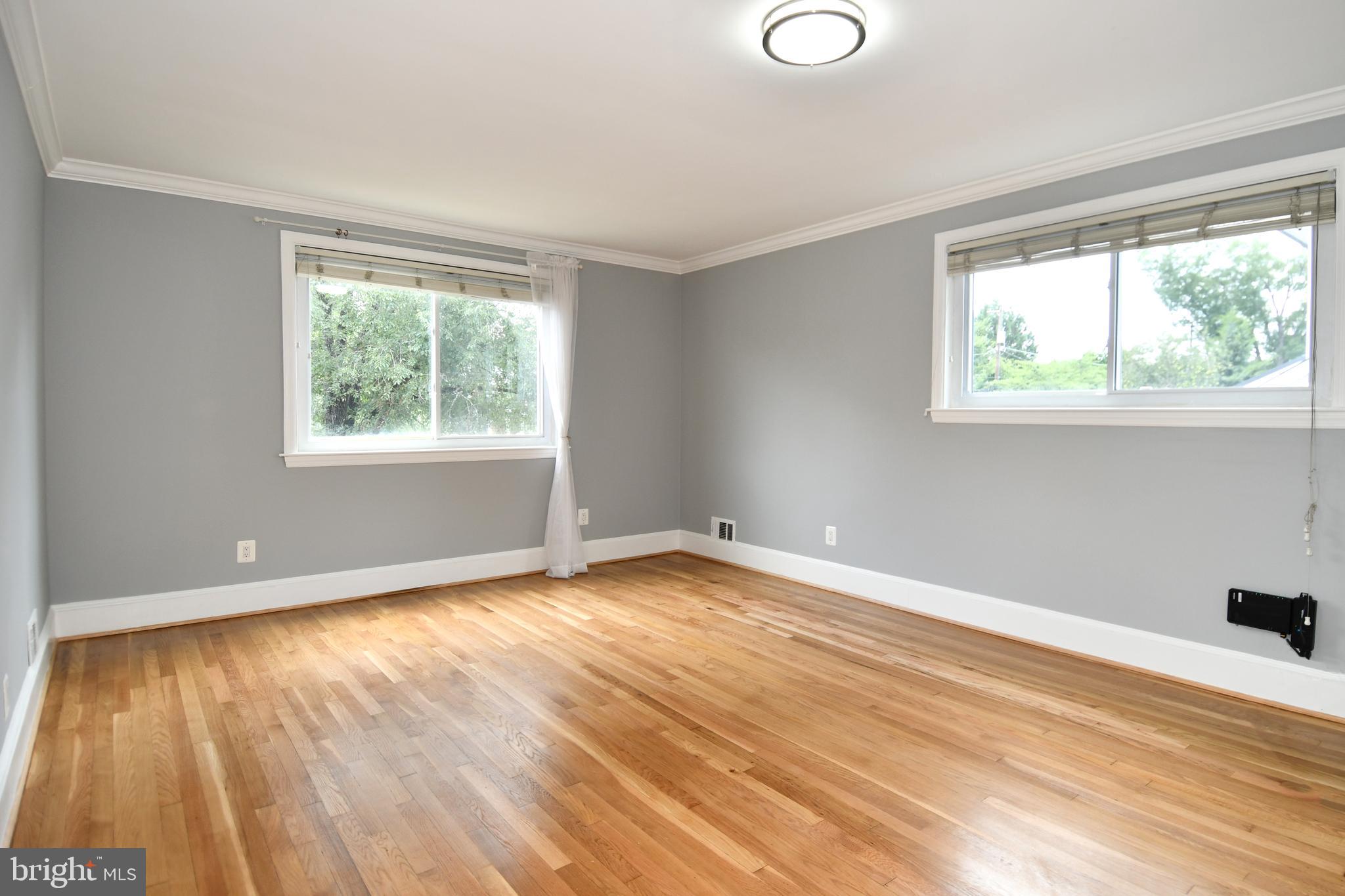 4710 Queensbury Road, Unit 2 Riverdale, MD 20737 - Photo 5 of 34