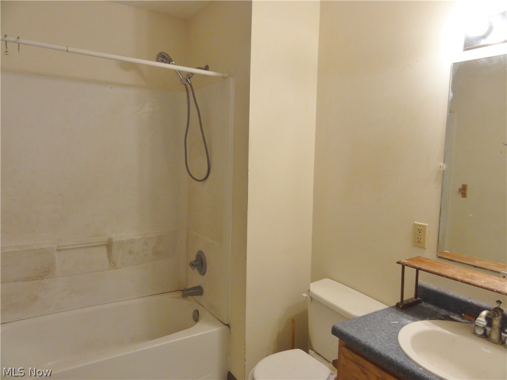 910 6th Street Southwest Canton, OH 44707 - Photo 7 of 8