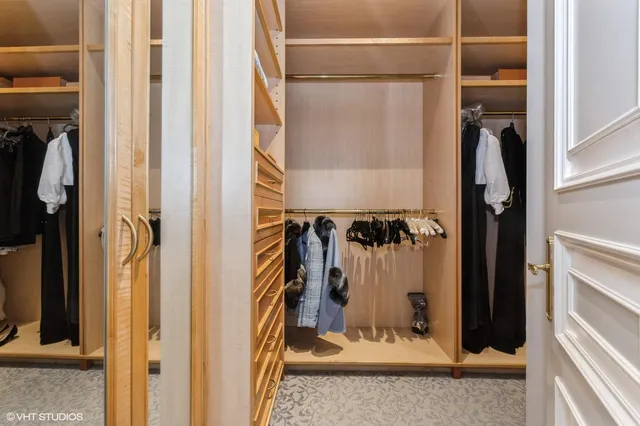 a view of walk in closet