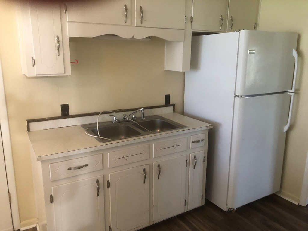 4102 Richland Road Dothan, AL 36303 - Photo 10 of 26 Kitchen