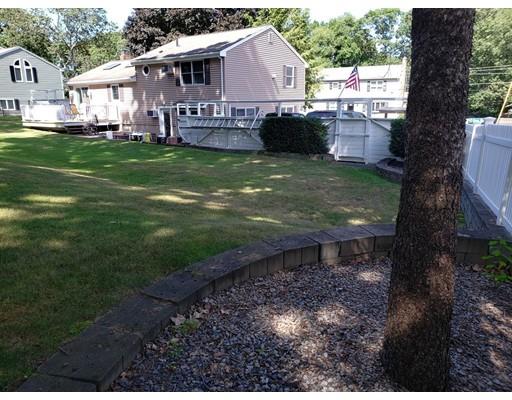 6 Dean Road Stoughton, MA 02072 - Photo 4 of 35