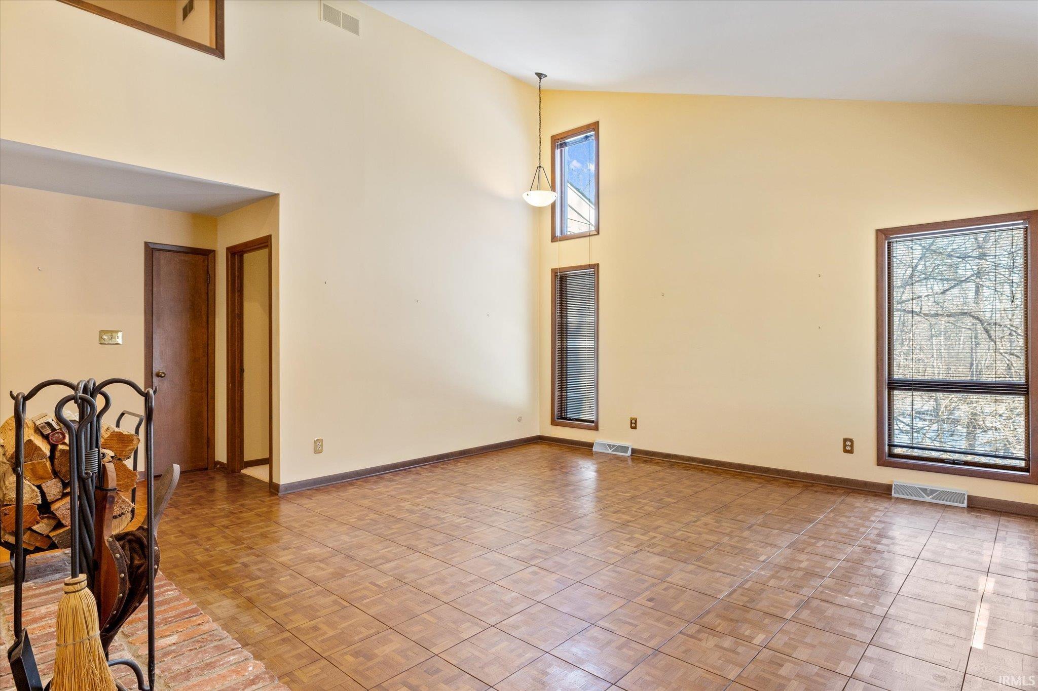3116 North Ramble Road East Bloomington, IN 47408 - Photo 8 of 34 Gallery Image 8