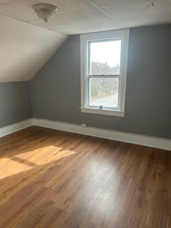 $1,400 | 15 Pine Street, Unit 3L, Dudley, MA 01571