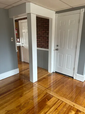 $1,400 | 15 Pine Street, Unit 3L, Dudley, MA 01571