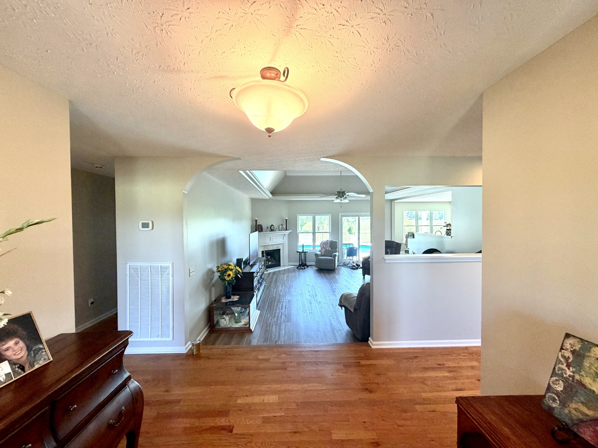 419 West Hester Road Cottontown, TN 37048 - Photo 3 of 54
