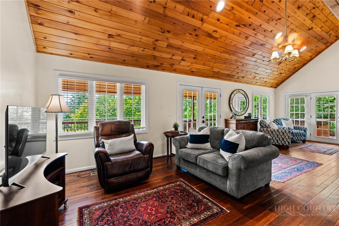 351 Old Bark Road Boone, NC 28607 - Photo 7 of 50