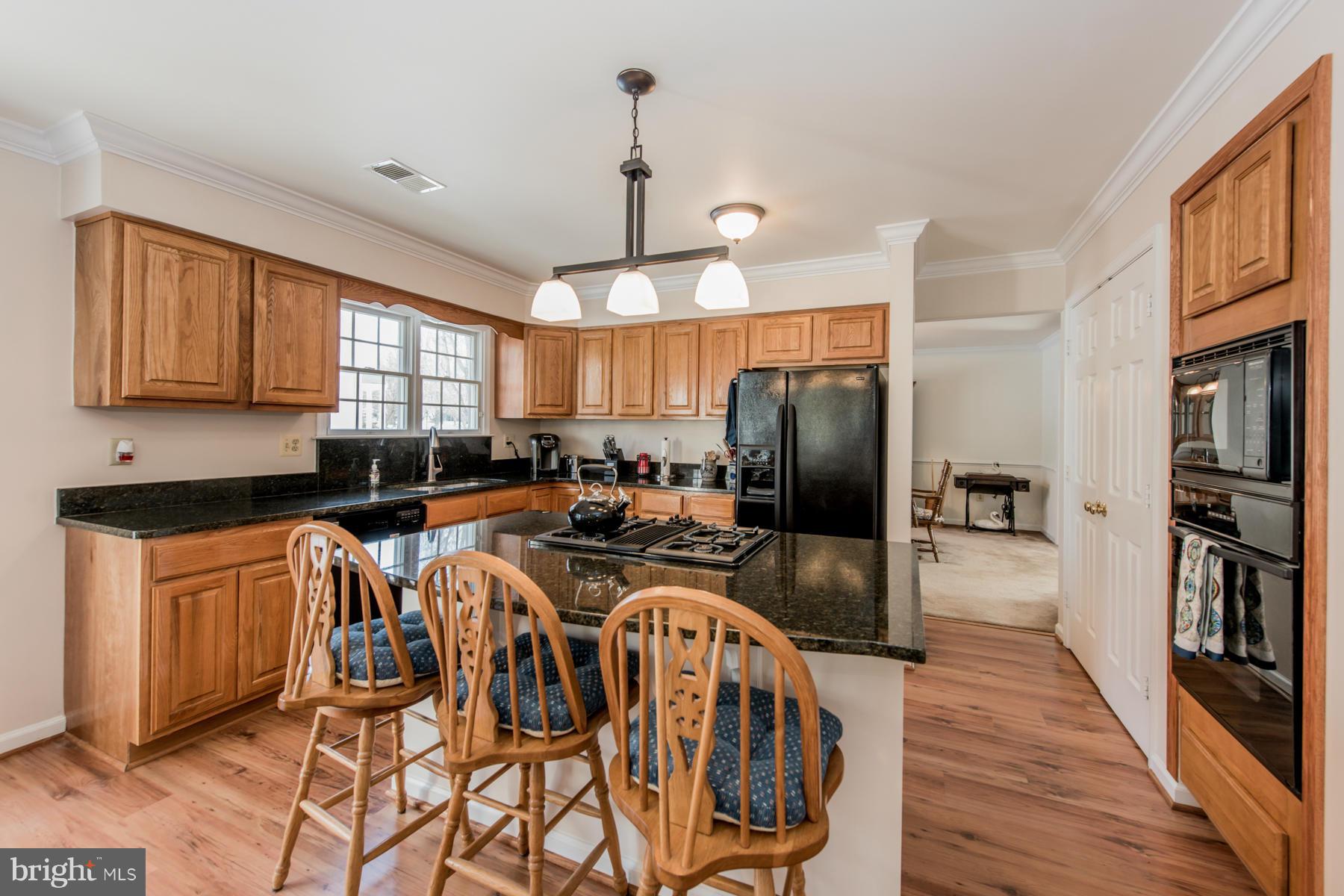 6400 Reedy Song Knoll Clarksville, MD 21029 - Photo 16 of 30 Kitchen