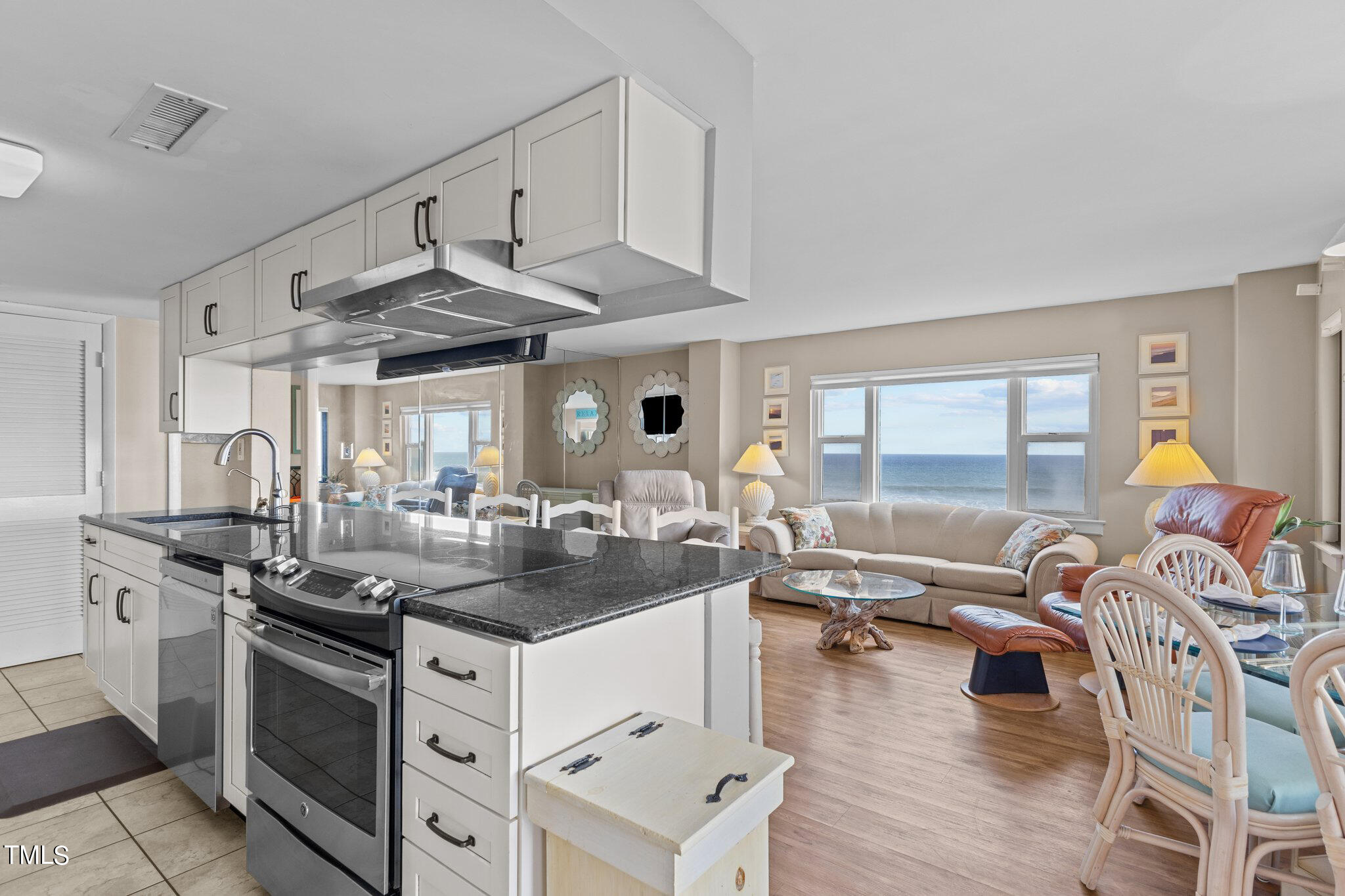 1505 Salter Path Road, Unit 320 Indian Beach, NC 28512 - Photo 12 of 23 27-web-or-mls-1S3A6749