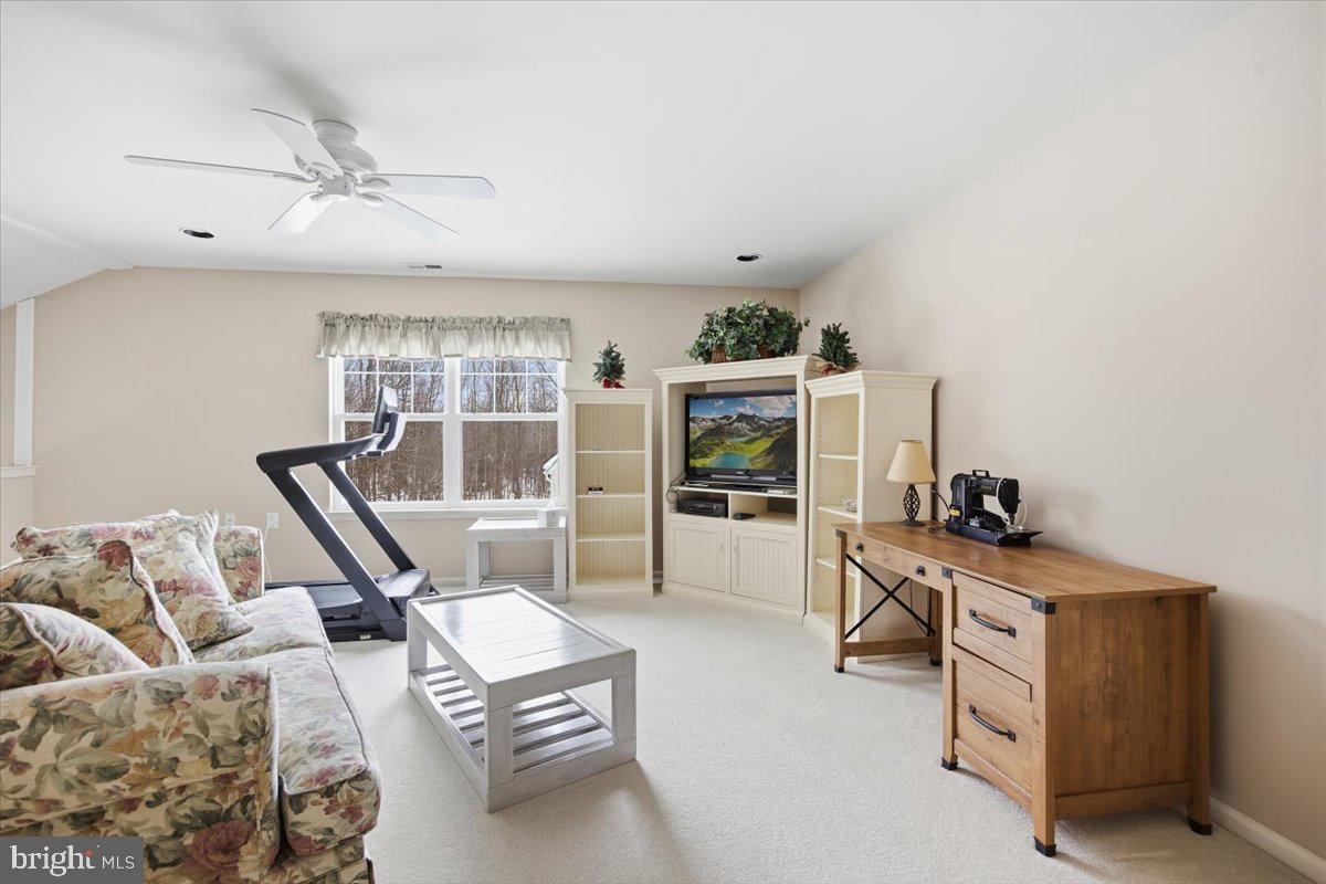 44 Mitchell Court Marlton, NJ 08053 - Photo 25 of 46 a workspace with furniture and window