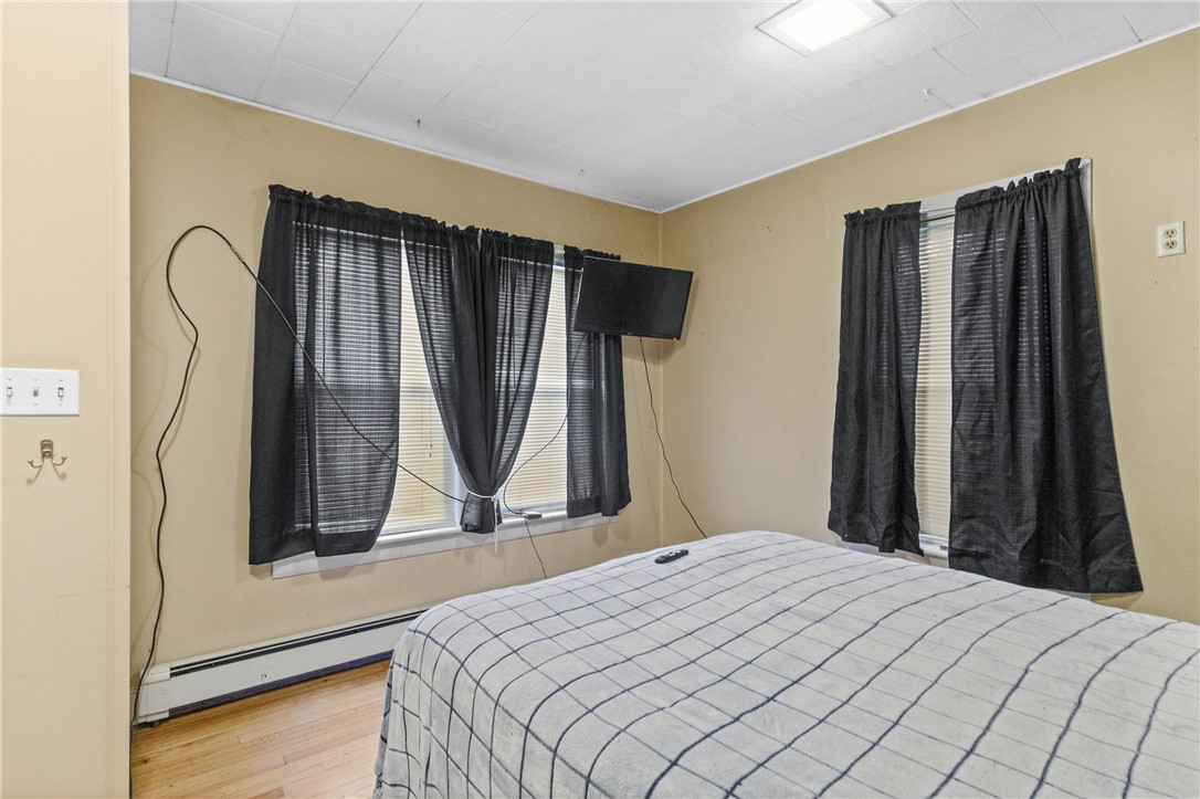 543 Smithfield Road North Smithfield, RI 02896 - Photo 16 of 28