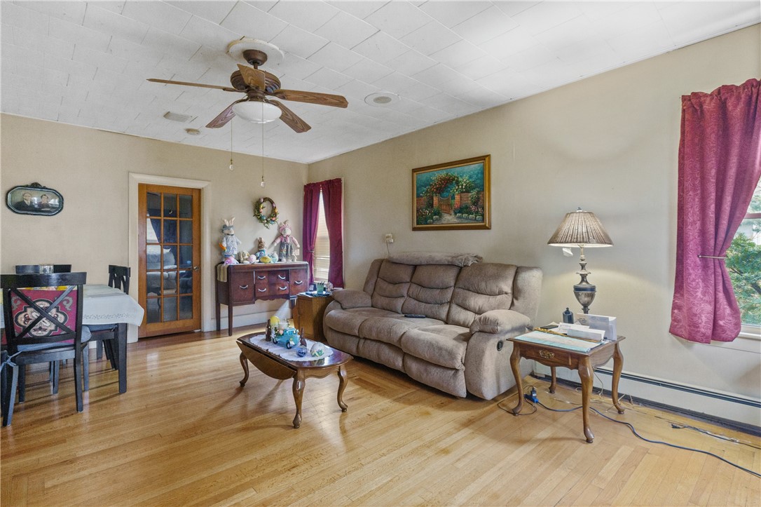 543 Smithfield Road North Smithfield, RI 02896 - Photo 7 of 28