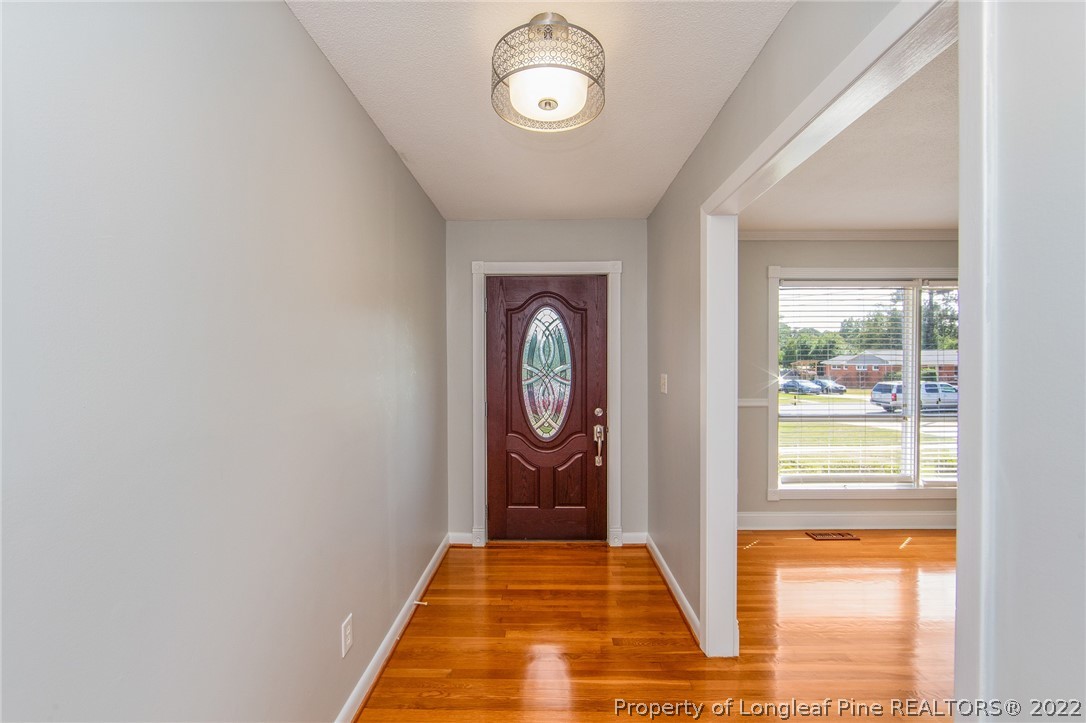 613 Shortridge Road Fayetteville, NC 28303 - Photo 6 of 31 Gallery Image 6