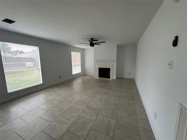 $2,400 | 19939 Arbor Creek Drive, Katy, TX 77449