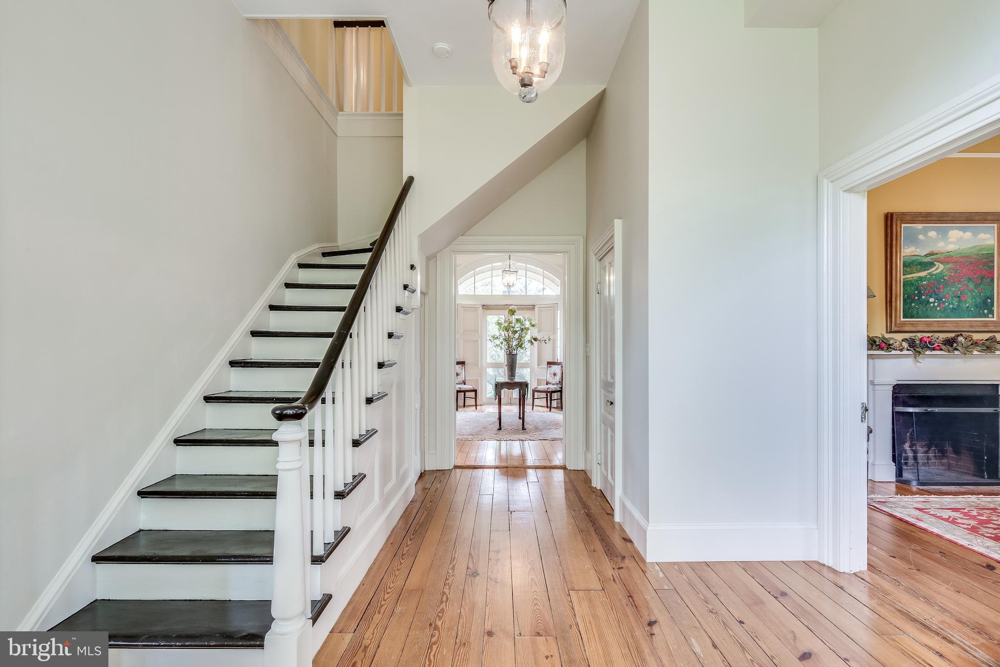 2209 Ridge Road Reisterstown, MD 21136 - Photo 21 of 47 Main Hall
