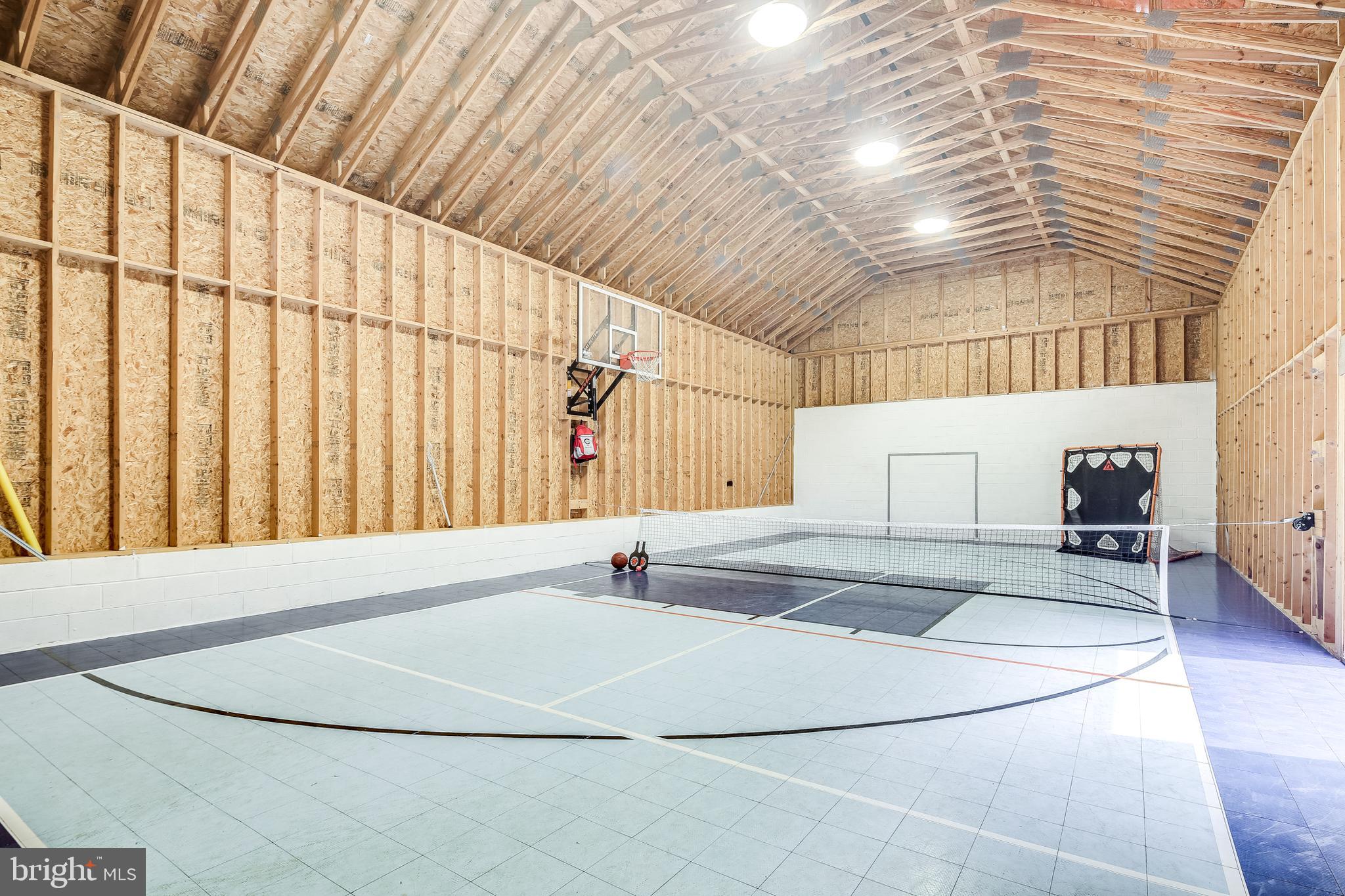 2209 Ridge Road Reisterstown, MD 21136 - Photo 38 of 47 Sports Court