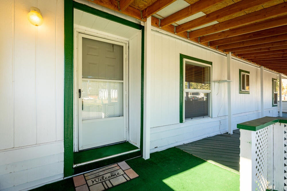 7550 Booth Road Klamath Falls, OR 97603 - Photo 27 of 85 7550+7600BoothRd.-48