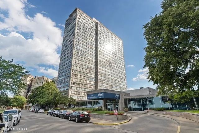 $174,900 | 4800 South Chicago Beach Drive, Unit 2706S, Chicago, IL 60615