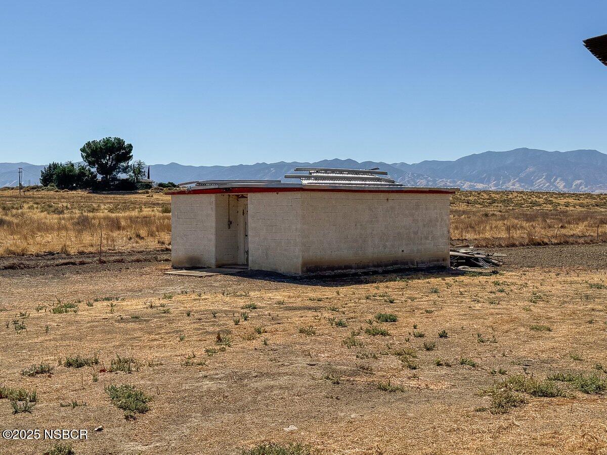 166 Russell Ranch Road Cuyama, CA 93254 - Photo 23 of 28 Additional Structure