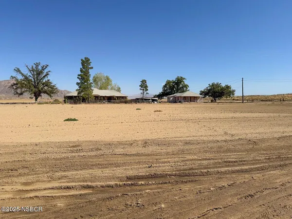 $1,200,000 | 166 Russell Ranch Road, Cuyama, CA 93254
