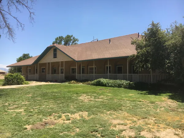 $1,200,000 | 166 Russell Ranch Road, Cuyama, CA 93254