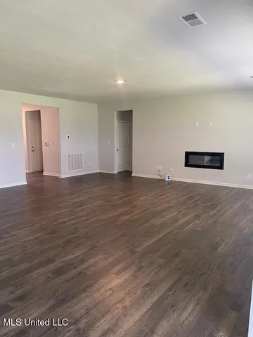 $2,200 | 2214 Hyacinth Lane, Hernando, MS 38632