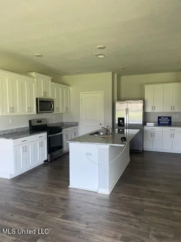 $2,200 | 2214 Hyacinth Lane, Hernando, MS 38632