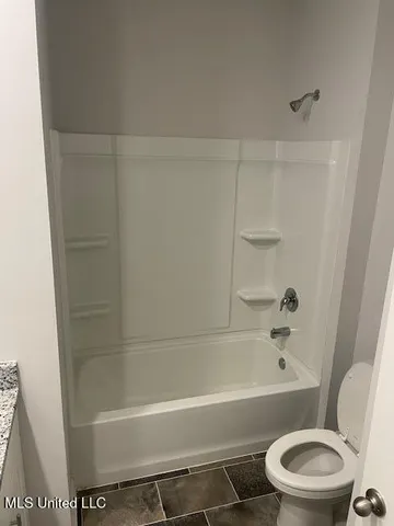 $2,200 | 2214 Hyacinth Lane, Hernando, MS 38632