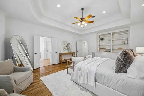 $1,750,000 | 3823 Coleridge Street, West University Place, TX 77005