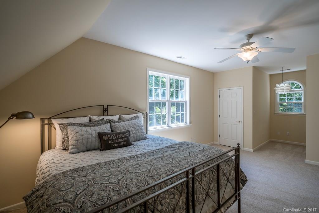1430 Doe Ridge Lane Fort Mill, SC 29715 - Photo 20 of 24 Gallery Image 20