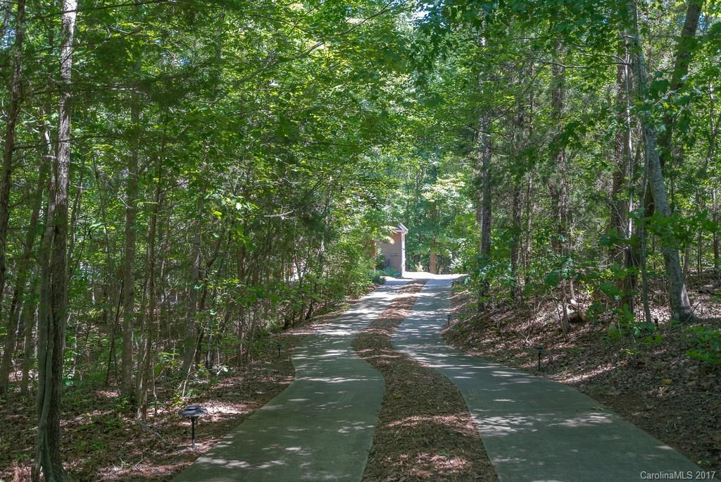 1430 Doe Ridge Lane Fort Mill, SC 29715 - Photo 22 of 24 Gallery Image 22