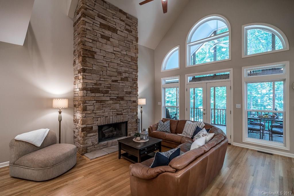 1430 Doe Ridge Lane Fort Mill, SC 29715 - Photo 5 of 24 Gallery Image 5