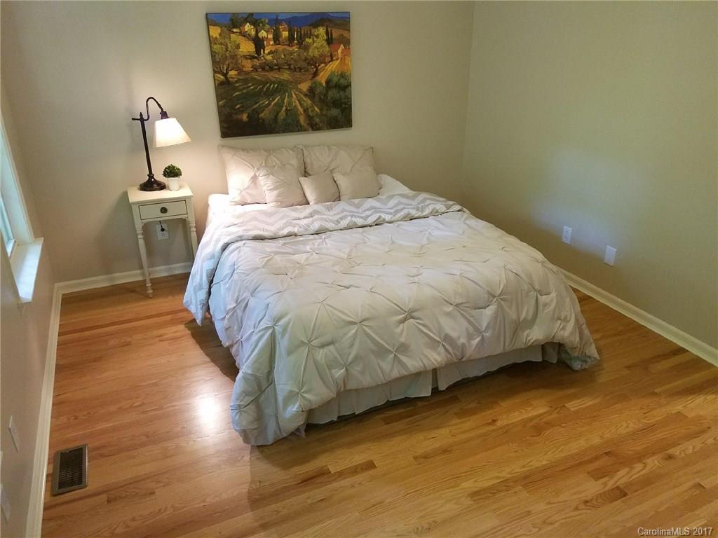 1430 Doe Ridge Lane Fort Mill, SC 29715 - Photo 7 of 24 Gallery Image 7